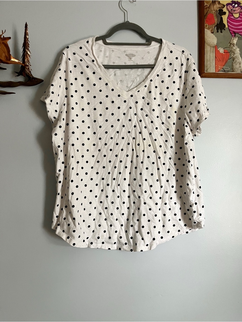 Old Navy Polka Dot V Neck Tee XXL